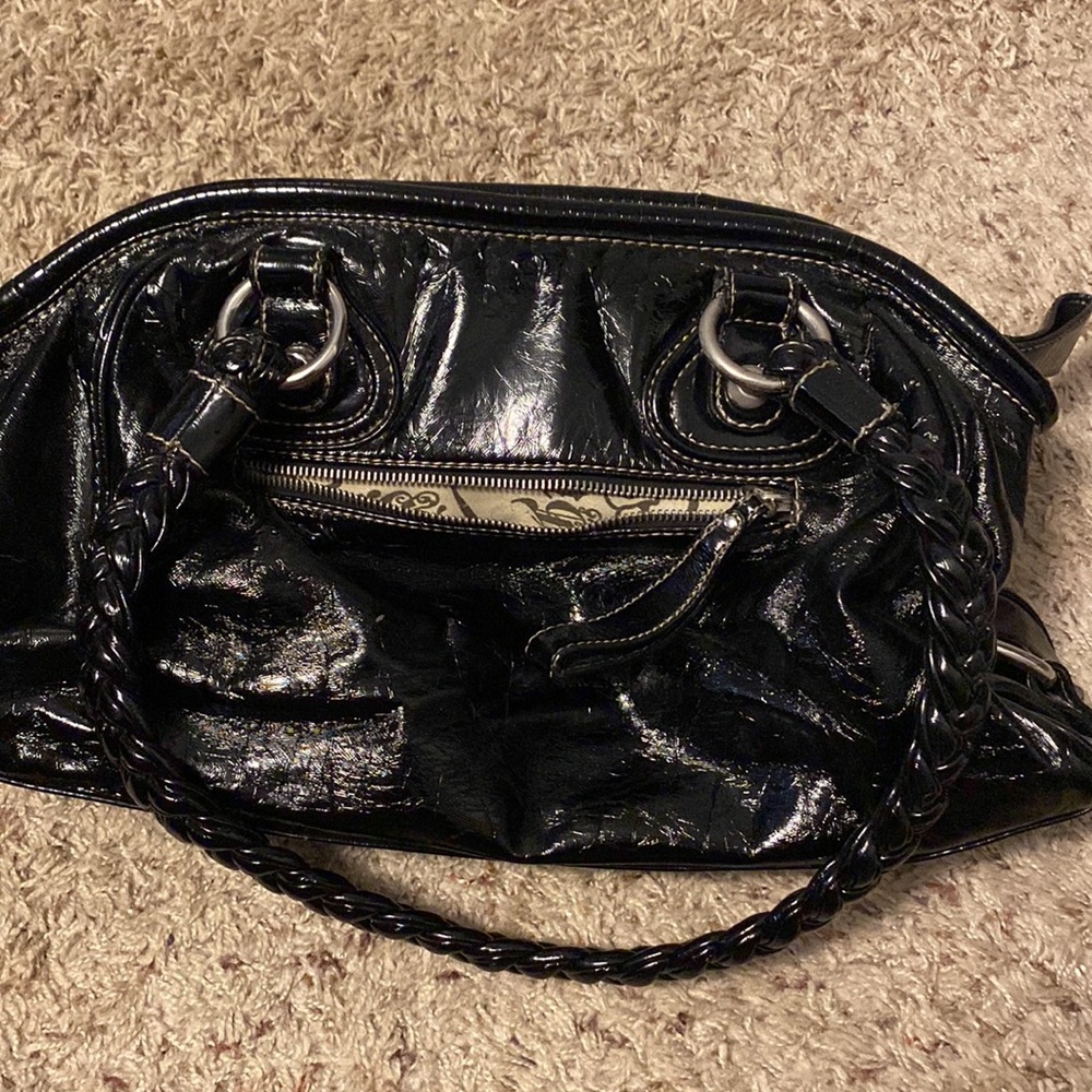 Guess purse - Picture 3 of 7